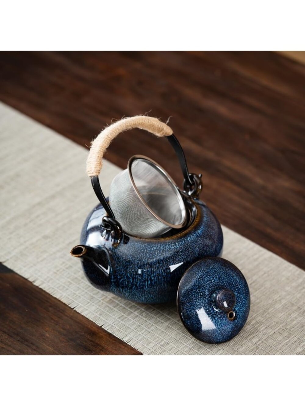 Blue Japanese Ceramic Kitchen Teapot with Infuser 25 OZ/750ml Stainless Filter
